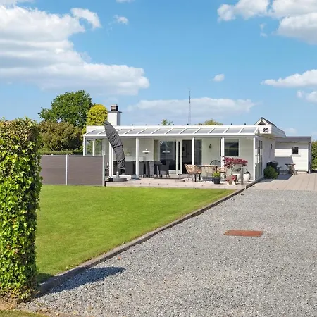 Casa de Férias Stunning In With Wifi Otterup